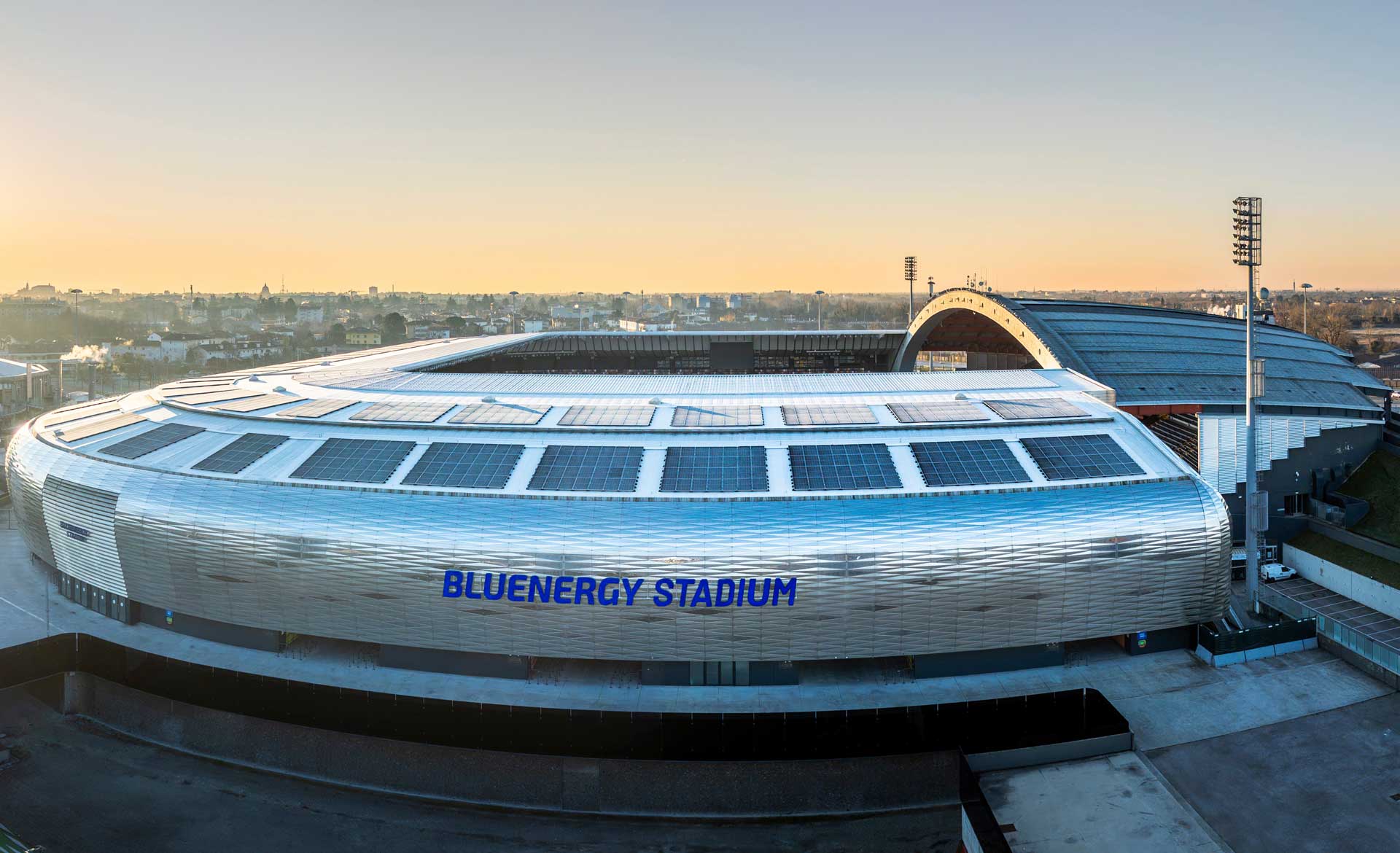 isocaf-bluenergy-stadium-home